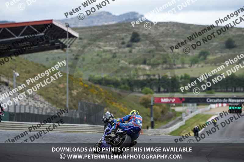 cadwell no limits trackday;cadwell park;cadwell park photographs;cadwell trackday photographs;enduro digital images;event digital images;eventdigitalimages;navarra;no limits trackdays;peter wileman photography;racing digital images;trackday digital images;trackday photos